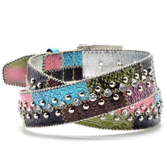 NWOT Guess ‘Calico Patchwork’ Rhinestone Studded Snakeskin Belt Small - Picture 3 of 16